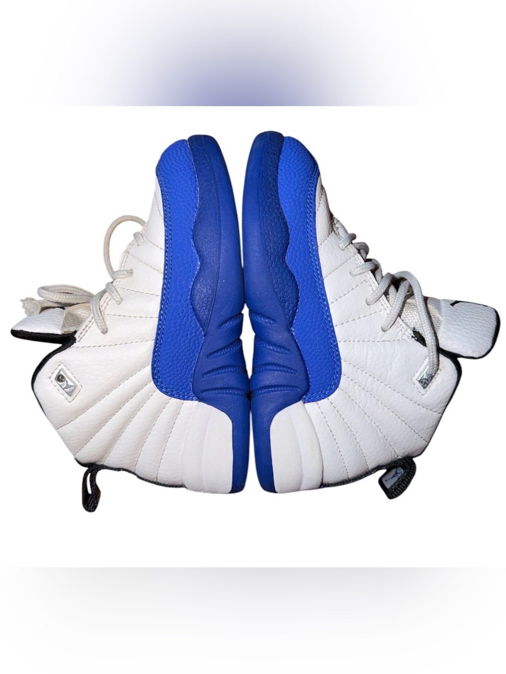 🔥 Jordan 12 Retro White Black Royal Blue 151186-140 Unisex Kid’s Size 11C 🔥 - Picture 4 of 7